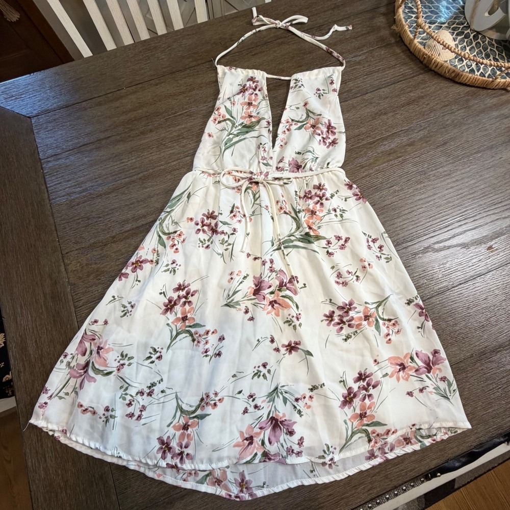 Misty Rose Floral Halter Mini Dress White Pink Purple Size Large NEW
